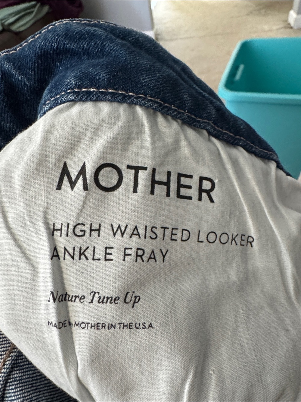 MOTHER Medium Blue Cropped Ankle Jeans - Picture 5 of 5